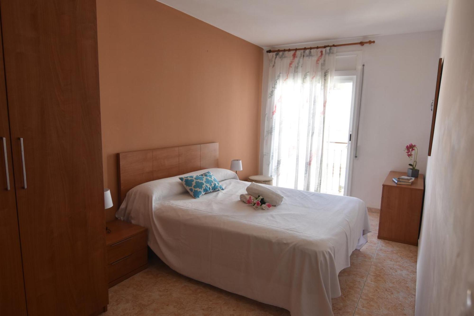 Rnet - Lluis Companys Roses Apartamento Exterior foto